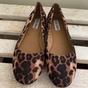 Steve Madden Leopard Print Flats in Brown and Black